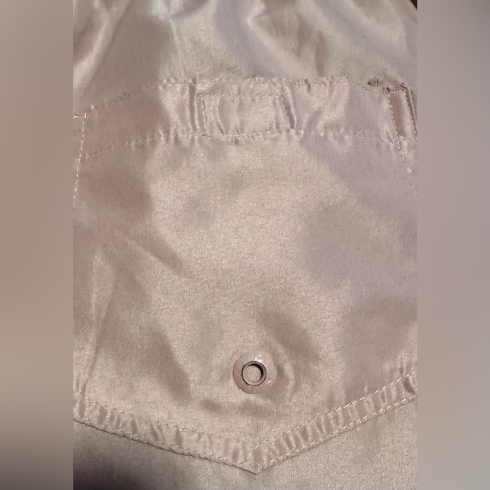 Hering Basicos Men's Size XL Pink Swim Shorts EUC - Picture 6 of 6